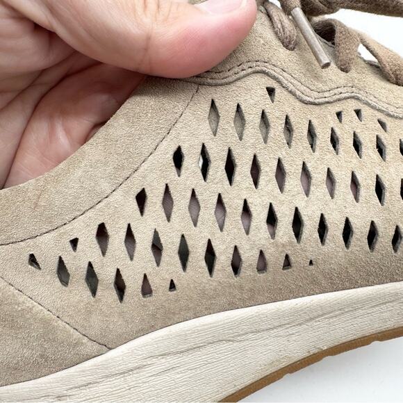 Dansko Women’s Charlie Perforated Suede Lace Up Comfort Sneaker Tan Size 39 - Picture 10 of 12